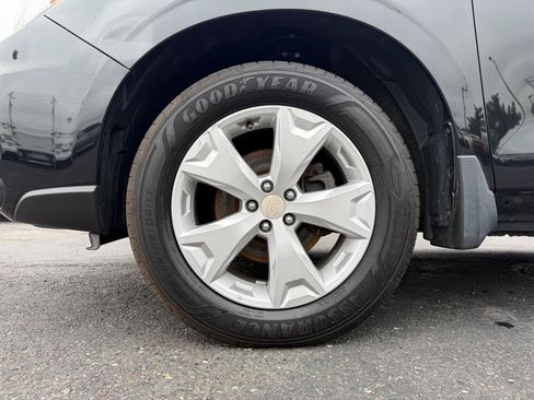Used 2016 Subaru Forester 2.5i Premium w/ All-Weather Package AWD/4WD image 25