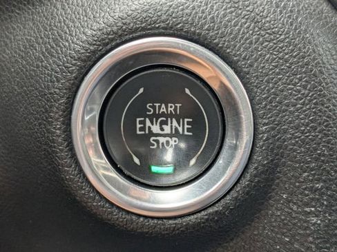 Used 2020 Chevrolet Silverado 2500 LTZ AWD/4WD image 37