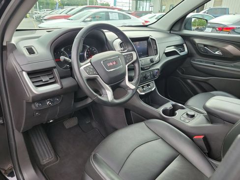 Used 2024 GMC Terrain SLT AWD/4WD image 21