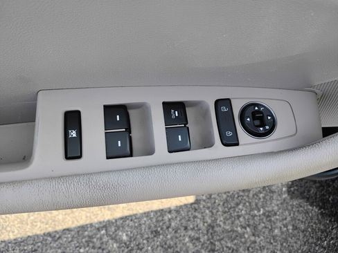 Used 2016 Hyundai Sonata SE FWD image 13
