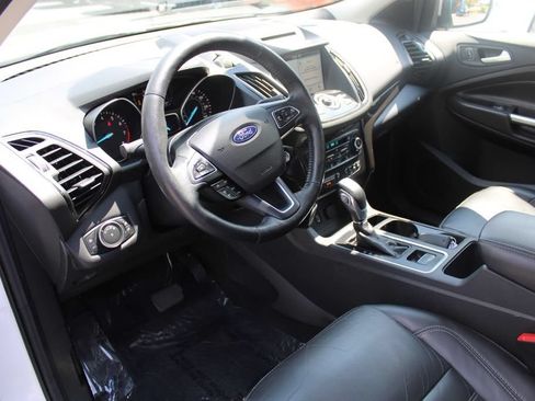 Used 2018 Ford Escape Titanium AWD/4WD image 15