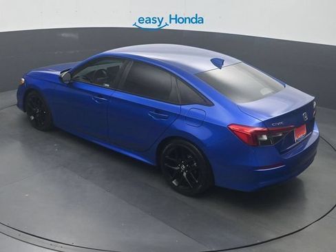 Used 2023 Honda Civic Sport image 23