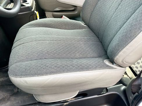 Used 2023 Chevrolet Express 2500 w/ Driver Convenience Package RWD image 18
