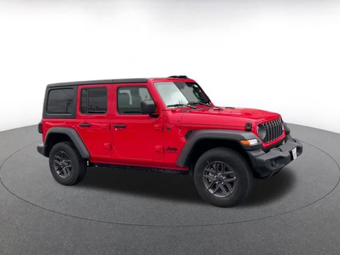 Used 2025 Jeep Wrangler Sport S image 2