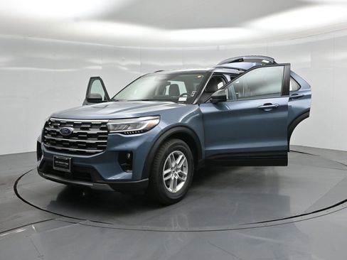 New 2026 Ford Explorer Active w/ Active Comfort Package image 28