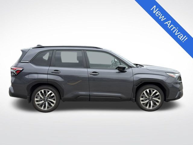 Used 2025 Subaru Forester Touring AWD/4WD image 8