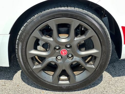 Used 2018 FIAT 124 Spider Abarth w/ Convenience Group RWD image 30