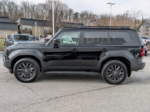 Used 2026 Toyota Land Cruiser w/ Premium Package image 9