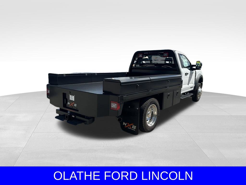 New 2025 Ford F550 4x4 Regular Cab Super Duty image 6