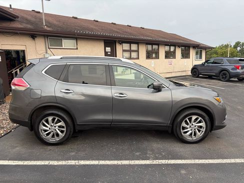 Used 2014 Nissan Rogue SL AWD/4WD image 2