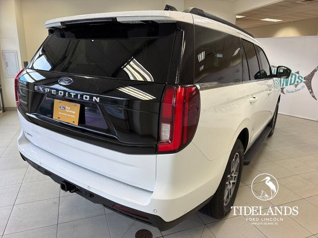 Certified 2025 Ford Expedition Active RWD image 9