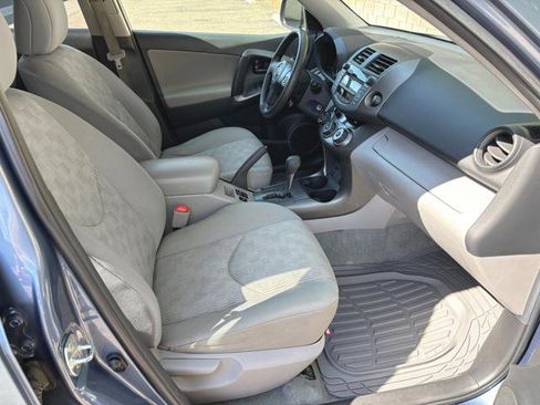 Used 2011 Toyota RAV4 2WD w/ Base L4 Extra Value Pkg image 18