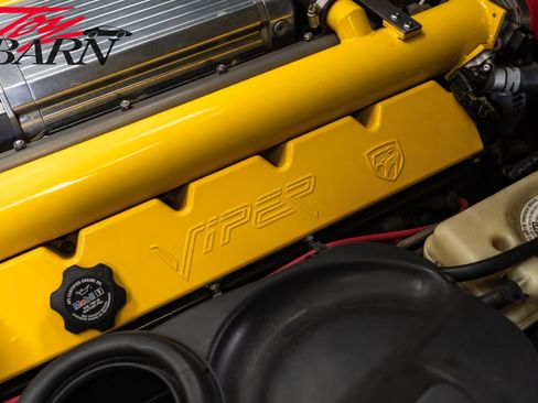 Used 2001 Dodge Viper GTS RWD image 46