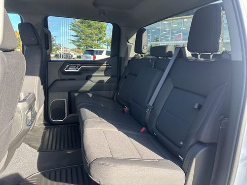 New 2026 GMC Sierra 1500 Elevation image 25
