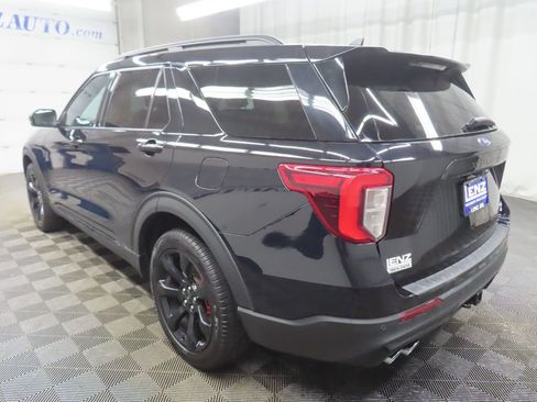 Used 2024 Ford Explorer ST w/ Technology Package AWD/4WD image 5