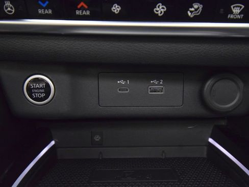 Used 2023 Nissan Rogue Platinum w/ Platinum Premium Package AWD/4WD image 34