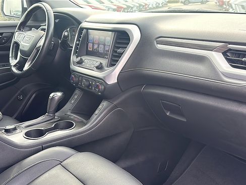 Used 2019 GMC Acadia SLT image 23