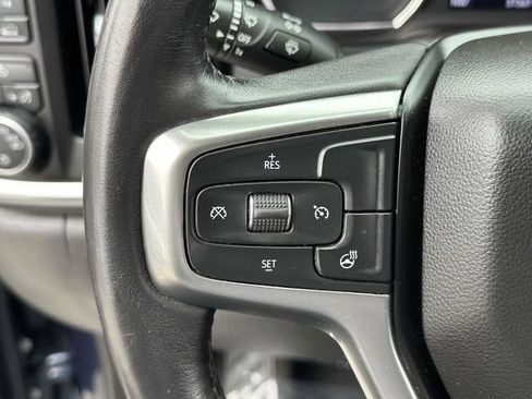 Used 2022 Chevrolet Silverado 1500 LT AWD/4WD image 10