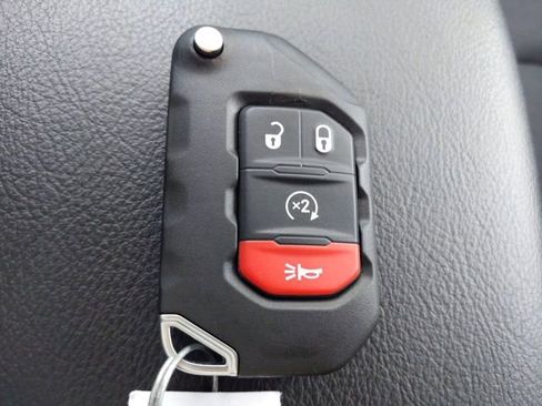 Used 2020 Jeep Wrangler Unlimited Sport S AWD/4WD image 28