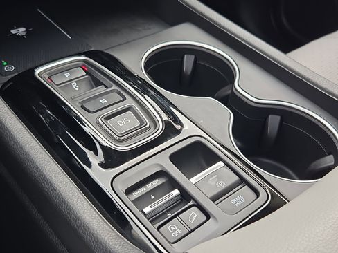 Used 2025 Honda Pilot Elite image 27