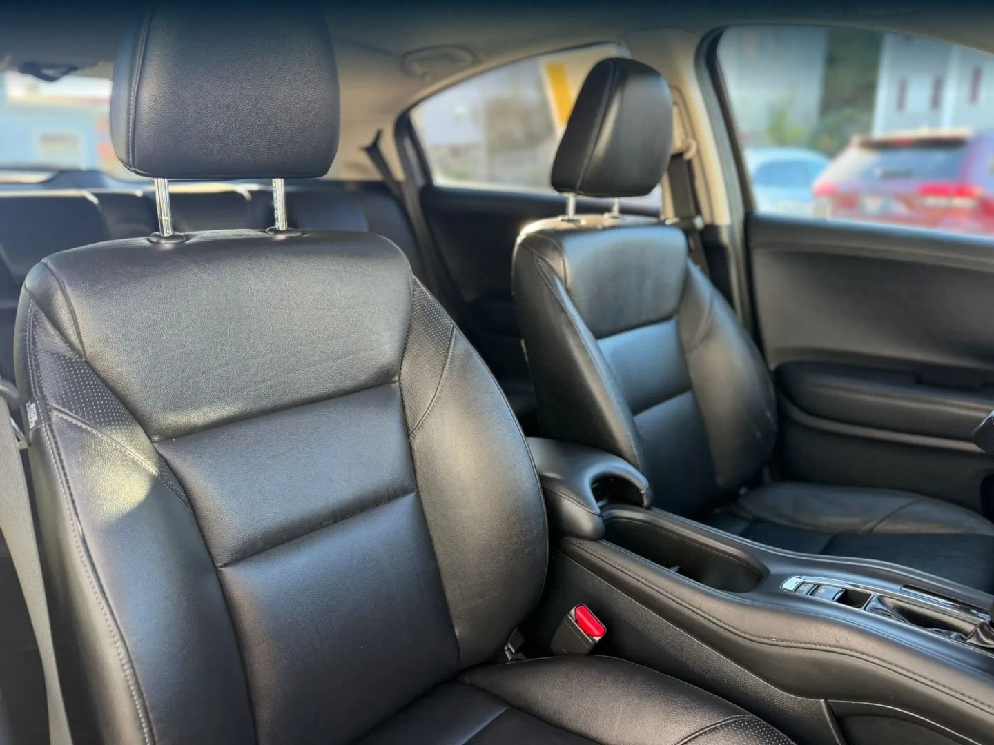 Used 2016 Honda HR-V EX-L image 11