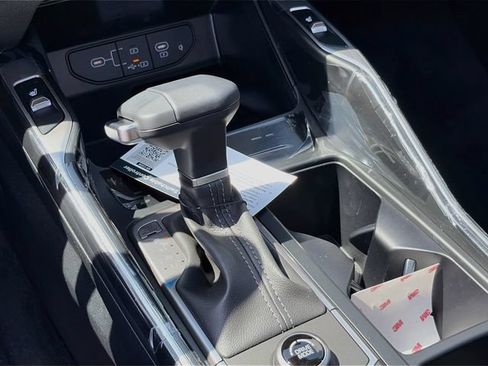 New 2026 Kia Sorento S w/ S Panoramic Sunroof Package FWD image 16
