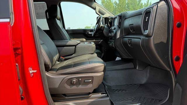 Used 2023 Chevrolet Silverado 3500 LTZ AWD/4WD image 12
