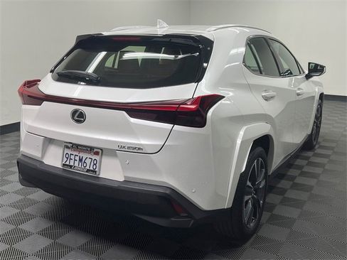 Certified 2023 Lexus UX 250h FWD w/ Premium Package image 5