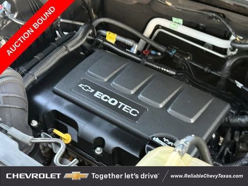 Used 2020 Chevrolet Trax LS w/ Tint and Cruise Package FWD image 30