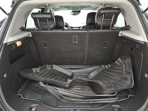 Used 2019 Chevrolet Trax Premier w/ Midnight Edition AWD/4WD image 5