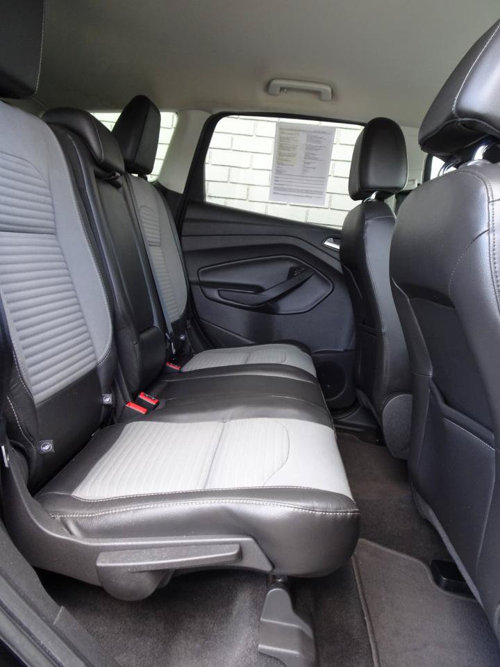 Used 2017 Ford Escape Titanium AWD/4WD image 14