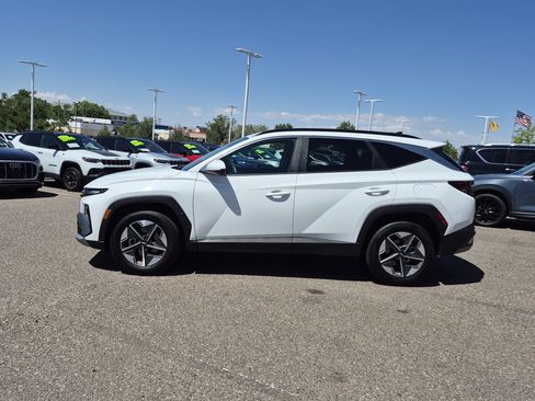 Used 2025 Hyundai Tucson SEL AWD/4WD image 2