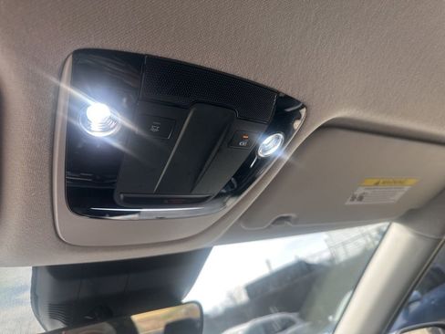 Used 2023 Kia Seltos S image 22