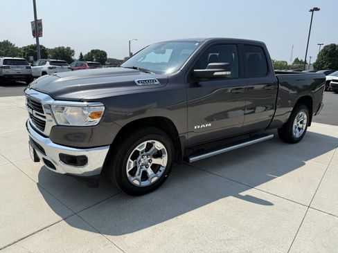 Used 2021 RAM 1500 Big Horn AWD/4WD image 3