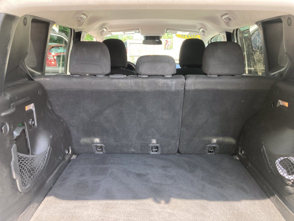 Used 2016 Jeep Renegade Latitude AWD/4WD image 29