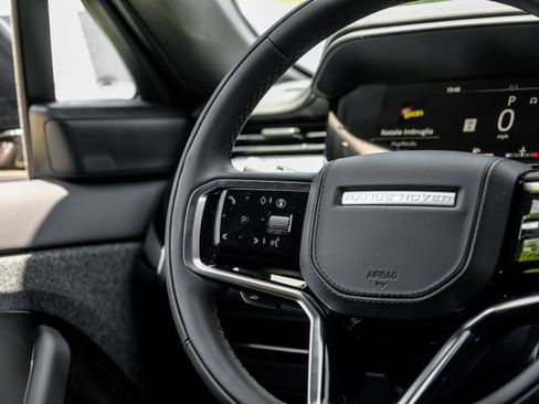 New 2026 Land Rover Range Rover Sport SE AWD/4WD image 22