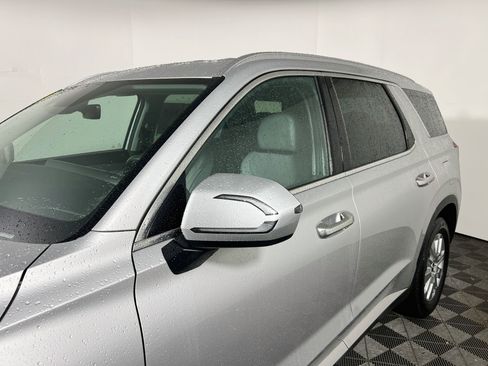 Used 2024 Hyundai Palisade SEL FWD image 12