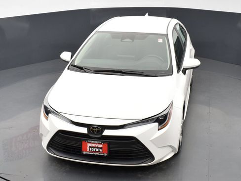 Used 2025 Toyota Corolla LE FWD image 22