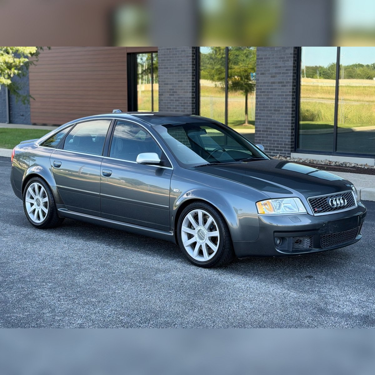 Used 2003 Audi RS 6 AWD/4WD image 1