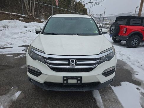 Used 2017 Honda Pilot EX image 9