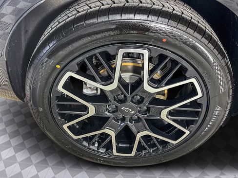 Used 2023 Chevrolet Blazer RS w/ Enhanced Convenience Package image 37