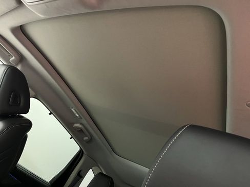 Used 2024 Acura MDX SH-AWD w/ Technology Package image 10