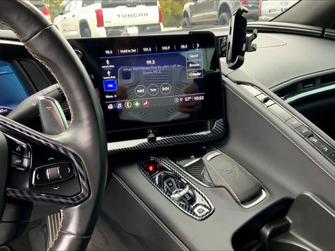 Used 2022 Chevrolet Corvette Stingray Coupe w/ 1LT image 6