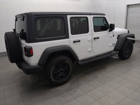 Used 2018 Jeep Wrangler Unlimited Sport AWD/4WD image 10