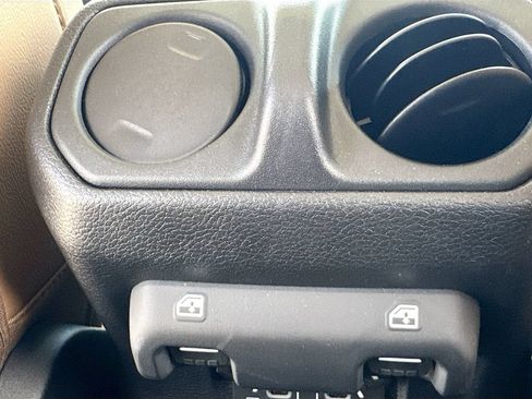 Used 2023 Jeep Wrangler Unlimited Sahara w/ Cold Weather Group AWD/4WD image 29