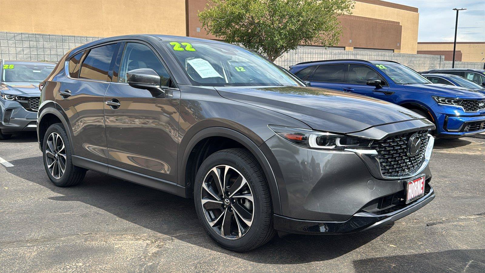 Used 2022 MAZDA CX-5 AWD 2.5 S w/ Premium Package image 1