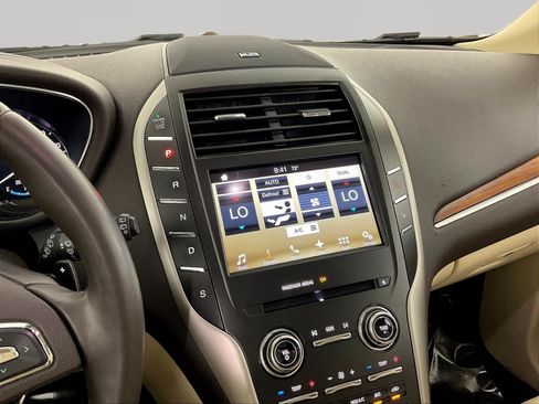 Used 2016 Lincoln MKC Reserve AWD/4WD image 9