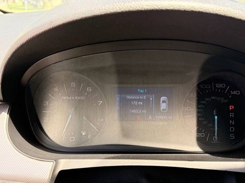 Used 2014 Ford Edge SEL FWD image 8