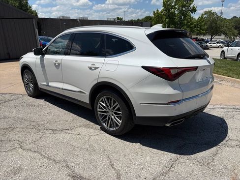 Used 2024 Acura MDX SH-AWD w/ Advance Package image 7