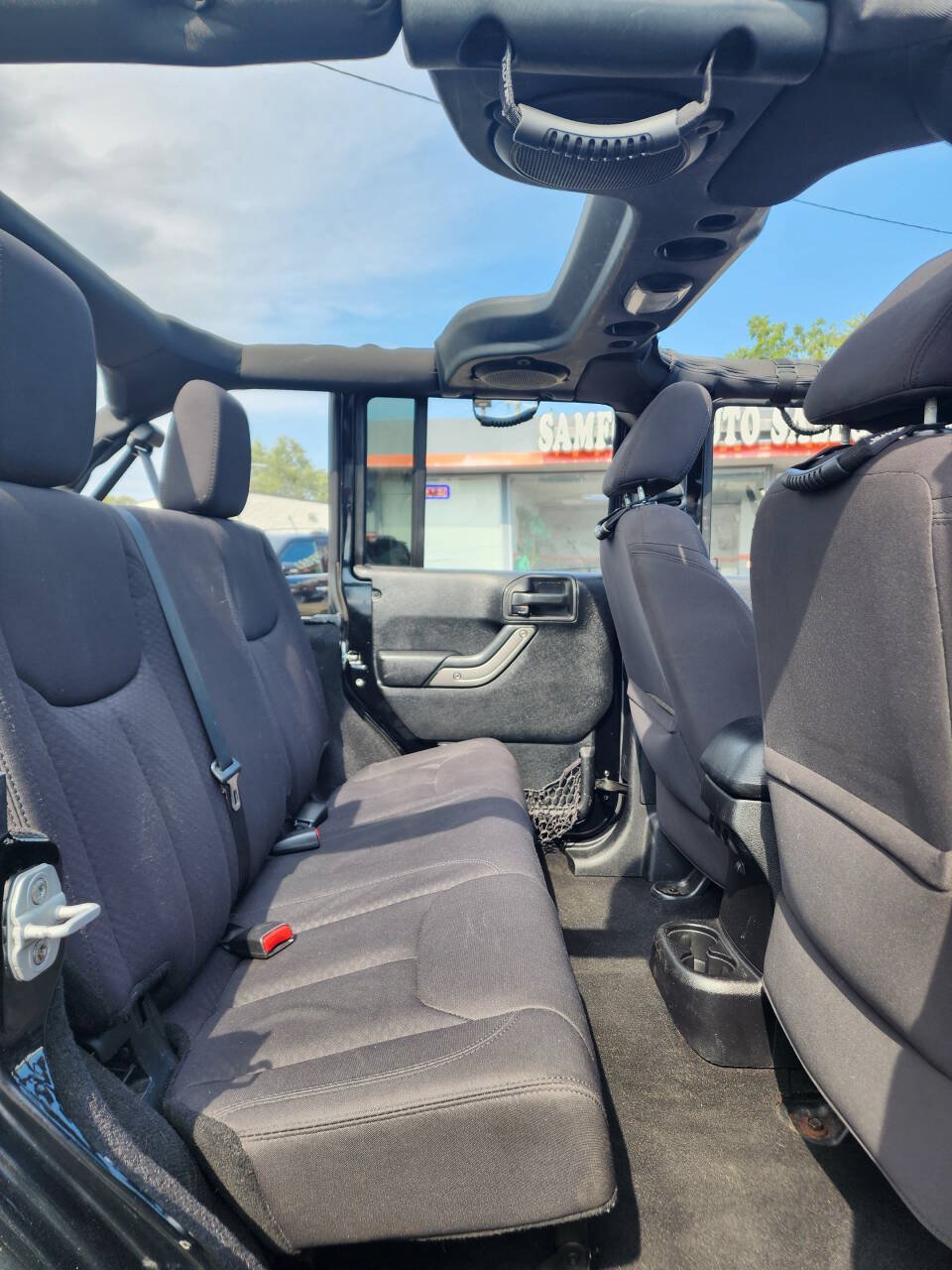 Used 2013 Jeep Wrangler Unlimited Sport AWD/4WD image 22